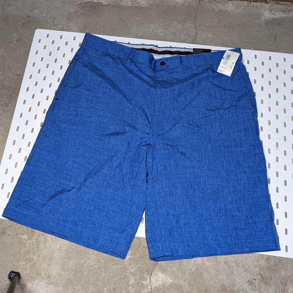 NWT Callaway Men's Shorts Blue Size 36